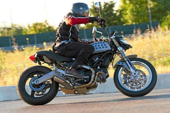 ducati scrambler 2014