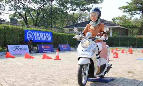 Info Penting Untuk Para Lady Bikers Berhijab