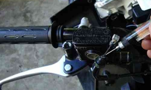 Putaran Selongsong Gas Motor Kamu Berat ? Ayo Kita Periksa