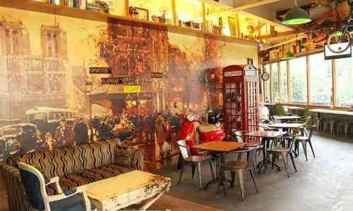 Blumchen Coffee Tempat Ngopi Bergaya Vintage di Tengah Kota