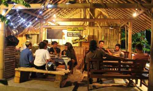 Cari Tempat Kongkow di Yogya ? Mampir Saja ke Kedai Koboy Kabel