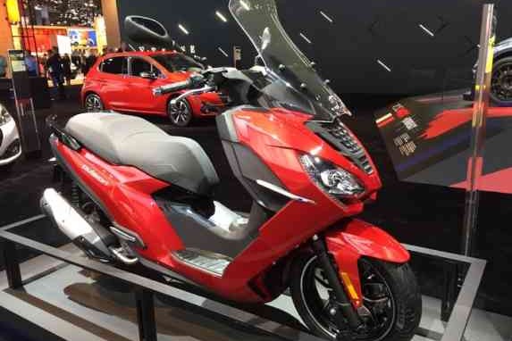 Peugeot Pulsion 125 Penantang Yamaha Lexi