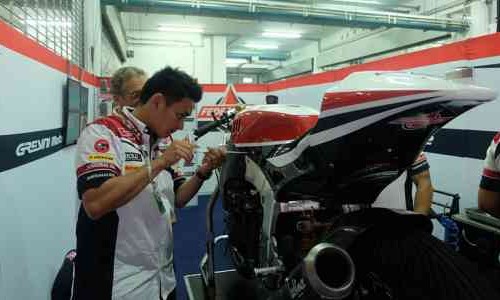 Pengalaman Tony Jadi Mekanik Tim Federal Oil Gresini Moto2