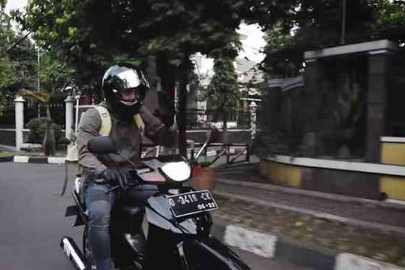 Video Cerita Ariel Noah Restorasi Motor Suzuki Shogun 