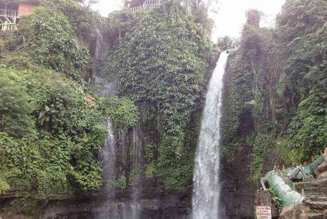Yuk Nikmati Eksotisnya Curug Luhur 