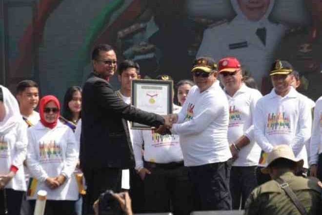 Milenial Road Safty di Surabaya Raih Rekor Muri