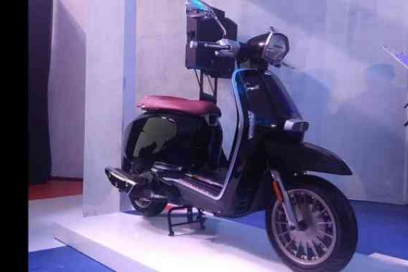 Lambretta V-Special Hadir Di Indonesia, Berapa Harganya ?
