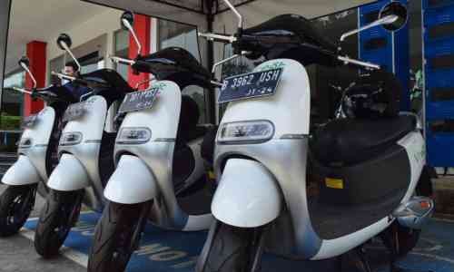 Ngabuburit Bisa Santai Pakai Motor Listrik, Sewa Cuma Rp2,500