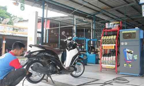 Mudik Naik Motor, Berikut Tekanan Angin Ban Motor Yang Tepat Buat Perjalanan Mudik