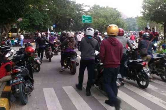 Mesin Motor Kamu Cepat Panas ? Mungkin Ini Penyebabnya