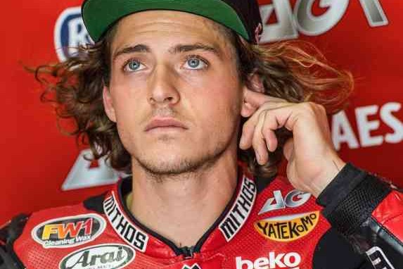 Edgar Pons Resmi Jadi Pembalap Federal Oil Gresini Moto2 2020 Bersama Nicolo Bulega