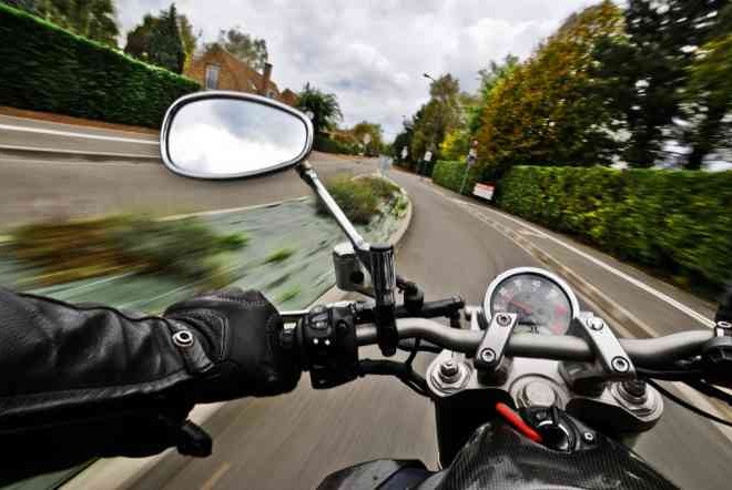 Mau Ganti Spion Biar Tidak Kena Tilang ? Begini Caranya