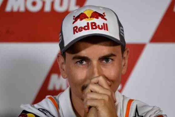 Jorge Lorenzo Umumkan Pensiun Dari MotoGP