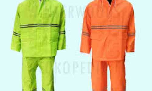 Begini Cara Memilih Jas Hujan Yang Tepat