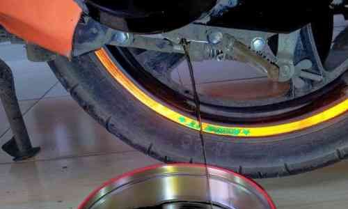 Selain Oli Mesin, Motor Matic Yang Terendam Banjir Oli Gardan Juga Harus Diganti