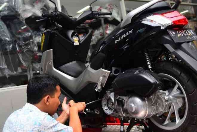 Oli Mesin Motor Kamu Berkurang ? Mungkin Ini Penyebabnya