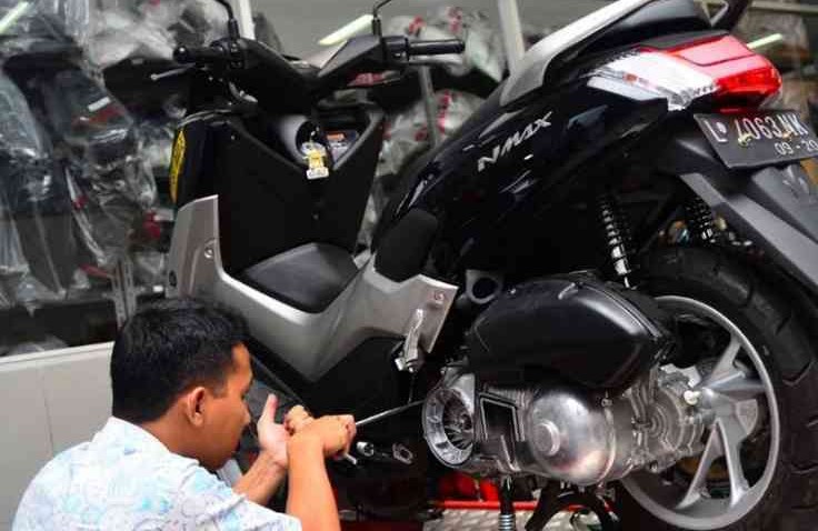 Oli Mesin Motor Kamu Berkurang ? Mungkin Ini Penyebabnya