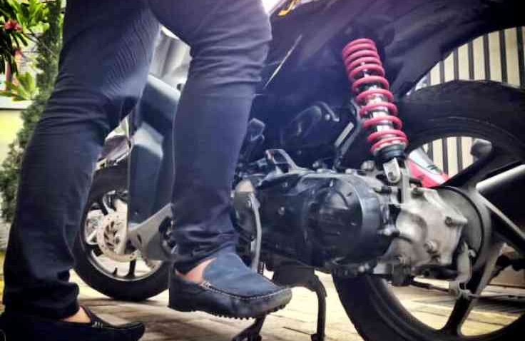 Solusi Mengatasi Kick Starter Motor Matic Yang Macet