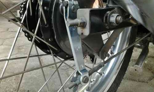 Motor Kamu Masih Pakai Rem Tromol, Begini Cara Setting Jarak Bebas Rem Teromol