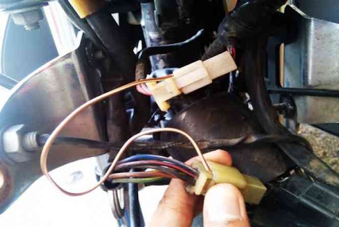 Saat Musim Hujan, Bukan Cuma Bodi Dan Mesin Yang Perlu Dirawat, Kabel Juga Perlu Perawatan 