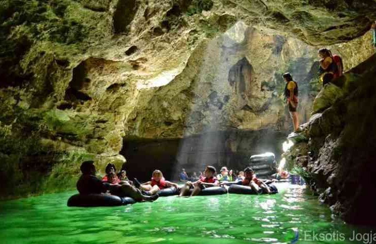 Wisata Alam Yang Eksostis di Gunungkidul Yogyakarta