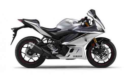 Punya Tiga Warna Baru, Yamaha R25 2020 Makin Keren