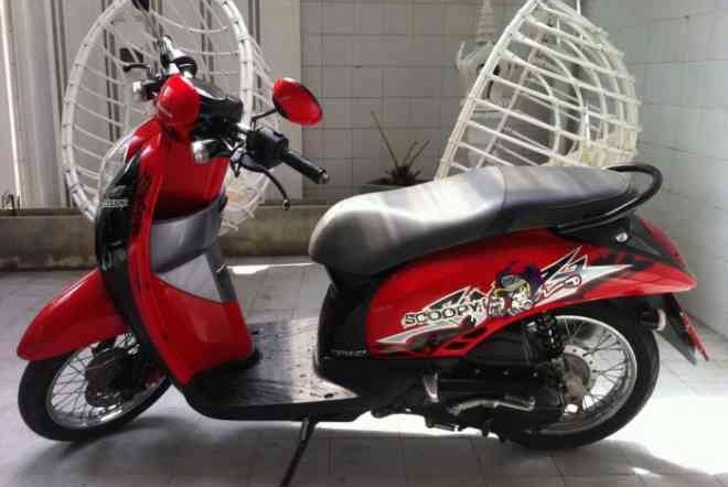 Yang Mau Beli Motor Honda Scoopy Bekas, Berikut Harganya