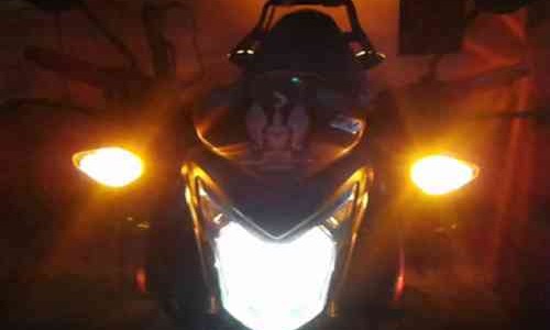 Ini Kasalah Bikers Saat Menggunakan Lampu Hazard