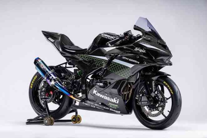 Belum Launching Kawasaki Ninja 250 4 Silinder Punya Warna Baru