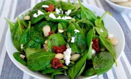 Makanan atau Sayur Yang Wajib Ada Saat Sahur Supaya Tidak Cepat Lapar