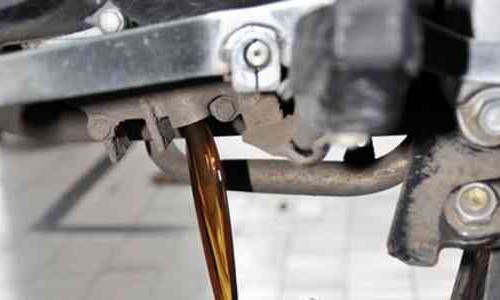 Jangan Bingung Jika Oli Sepeda Motor Menguap Itu Normal dan Ada Penyebabnya