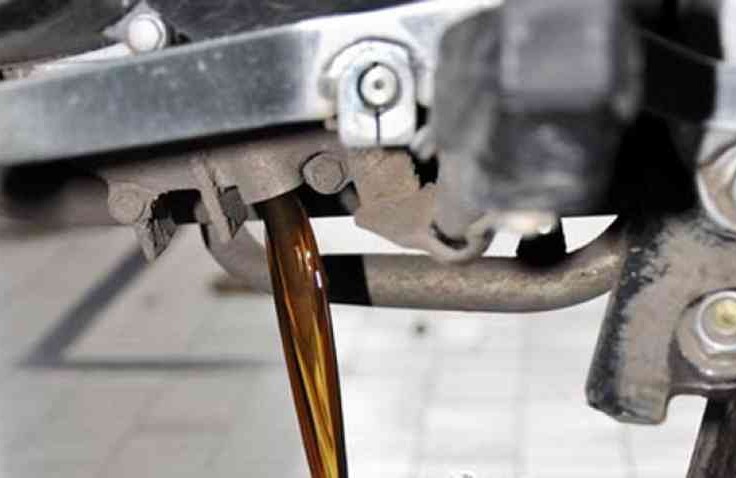 Jangan Bingung Jika Oli Sepeda Motor Menguap Itu Normal dan Ada Penyebabnya