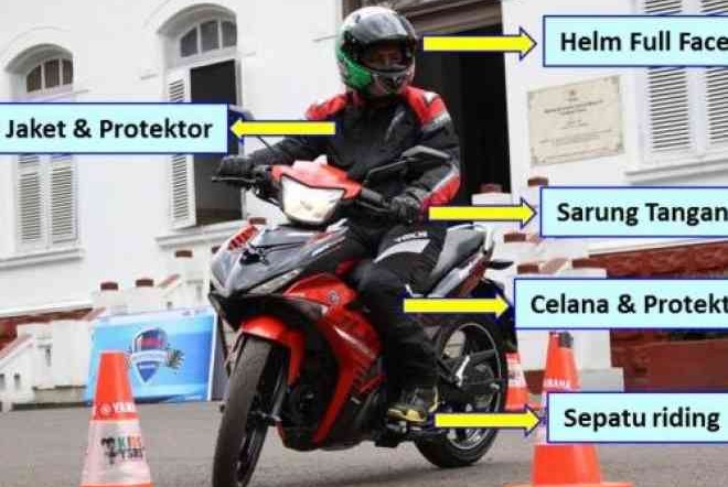 Supaya Aman Saat Naik Motor, Jangan Sepelekan Perlengkapan Berikut ini