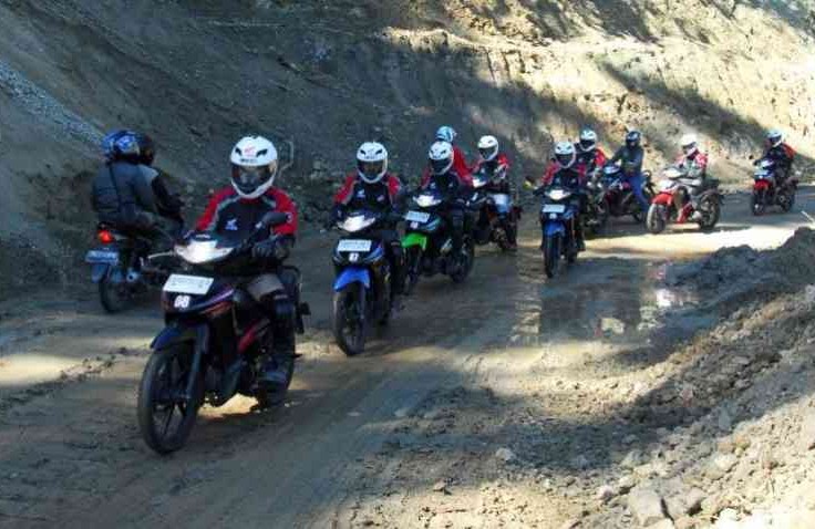 Touring Tapi Ketinggalan Rombongan, Begini Cara Aman Supaya Bisa Bareng Lagi