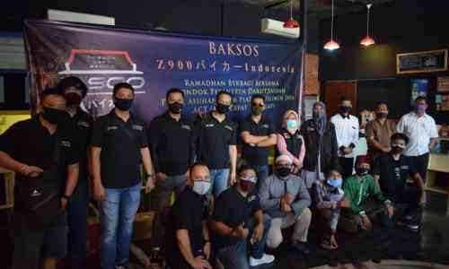 Meski Masih Darurat Corona, Komunitas Z900 Baikaa Indonesia tetap Semangat Berbagi