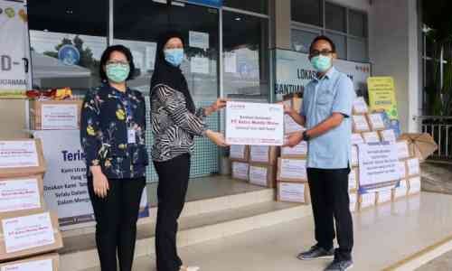 Salurkan Bantuan Tahap Ketiga, AHM Bagi 990 Sembako untuk Pendukung Petugas Medis