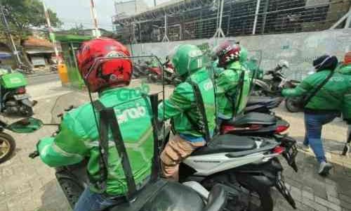 New Normal Diterapkan Ojol Boleh Bawa Penumpang Tapi Ada Syaratnya