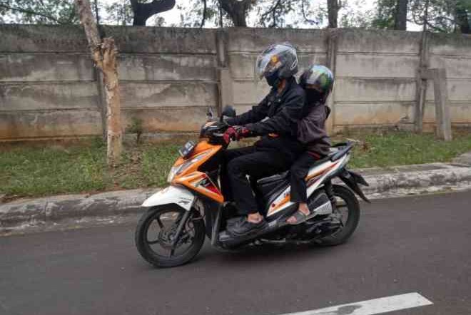  Sayangi Buah Hati Anda, Jangan Asal Boceng Anak di Motor