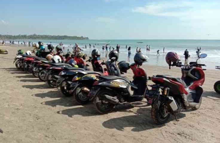 Serunya Komunitas Honda Genio Jakarta Turing ke Banten