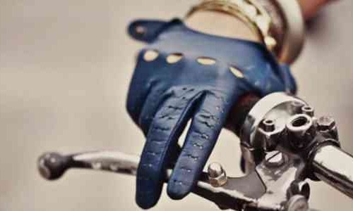 Jangan Biasakan Pengereman Menggunakan Dua Jari 