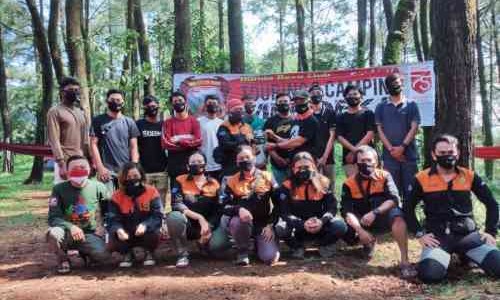 Komunitas Ini Rayakan HUT RI ke 75 Dengan Camping Dan Tanam Pohon