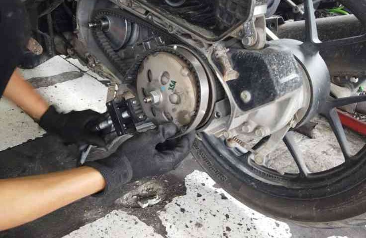 Ini Efeknya Jika Oli Gardan Motor Matic Tidak Pernah Diganti