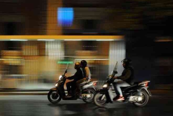 Tips Menghindari Begal Saat Berkendara Malam Hari