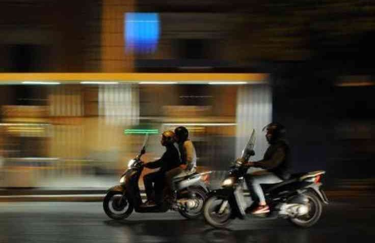 Tips Menghindari Begal Saat Berkendara Malam Hari