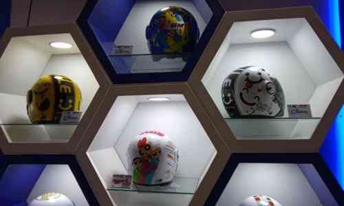 Cara Menyimpan Helm Yang Lama Tidak Dipakai