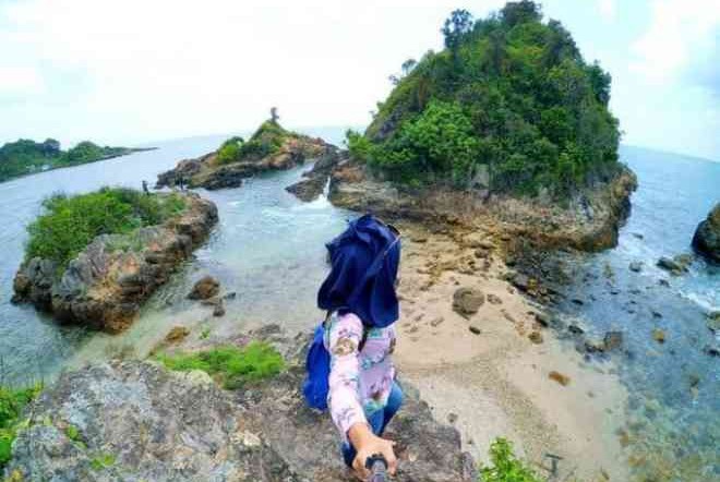 Pantai Tapak Kera , Pantai Indah Yang Tersembunyi di Pesisir Lampung