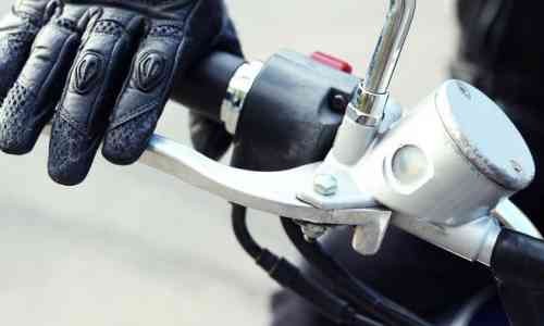 Apa Sih Fungsi Selang Rem Pada Kendaraan Bermotor