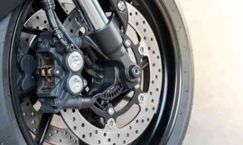 Benarkah Motor Dengan Fitur Rem ABS Perlu Perawatan Khusus 
