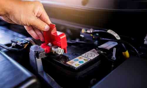 Coba Periksa Aki Motor Kamu , Ini Ciri Aki Yang sudah Soak