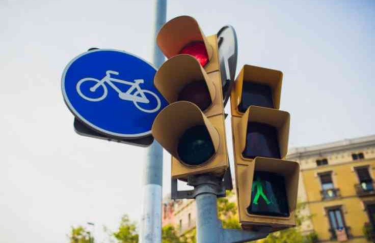 Fungsi Lampu Lalulintas Yang Harus Kamu Ketahui